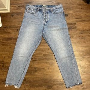 Levis straight jeans